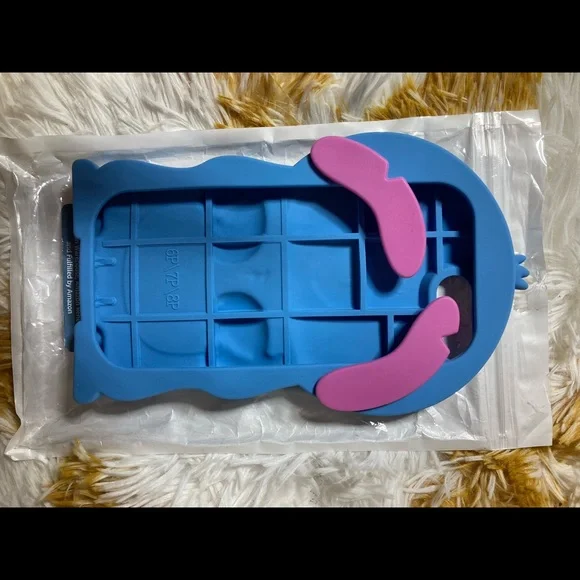 LILO and Stitch iPhone 6’7’8 Plus - Picture 6 of 9